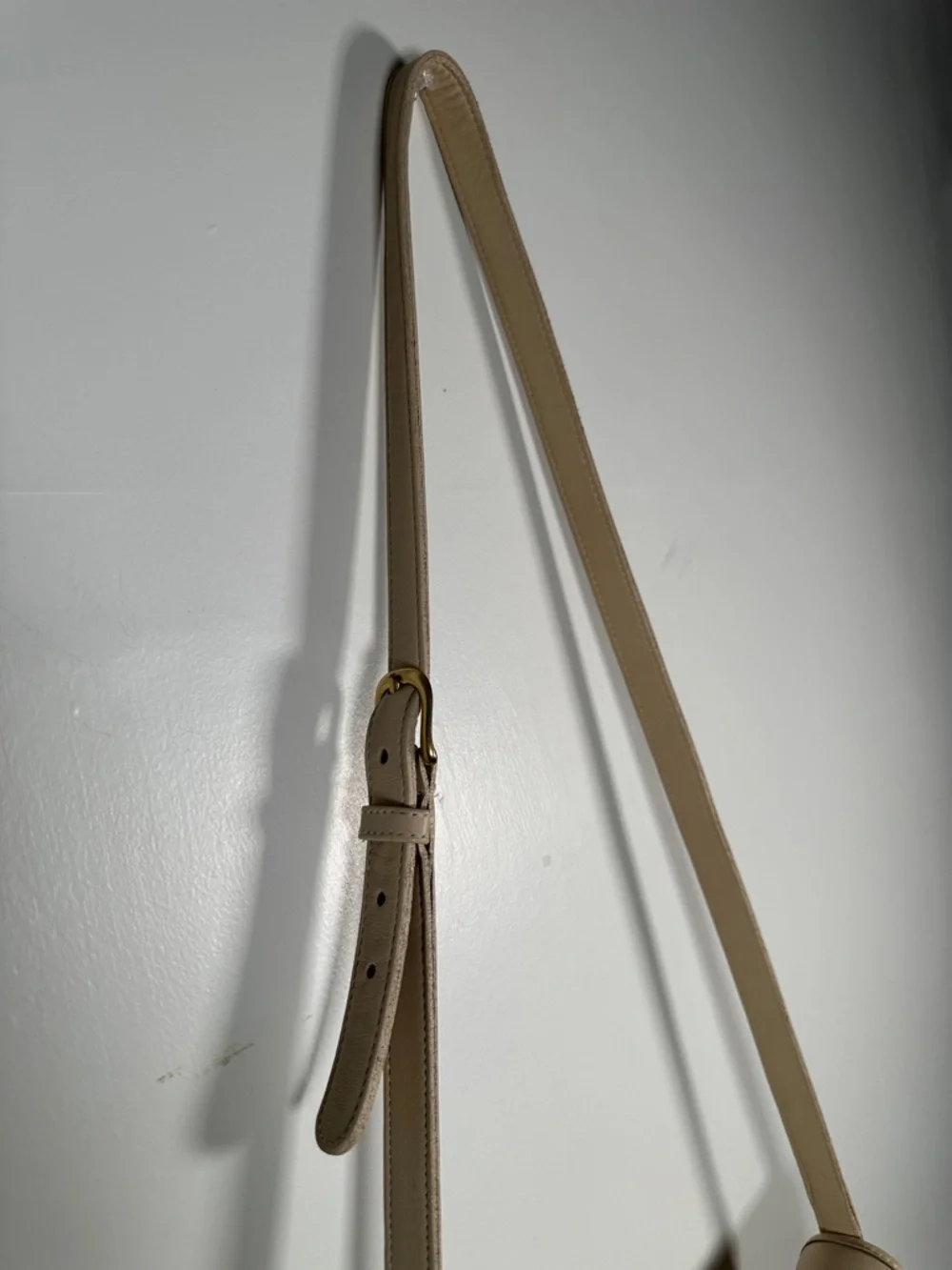 Coach Vintage City Bag No. 9139 USA Made Beige Leather Crossbody Shoulder Bag - Picture 5 of 11